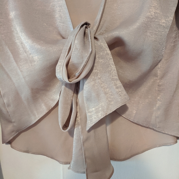 Shirt - Picture 4 of 5